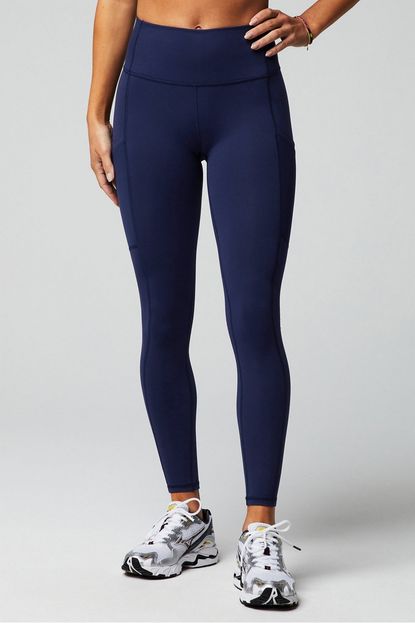 20 Leggings for Tall Women to Shop Now | Who What Wear