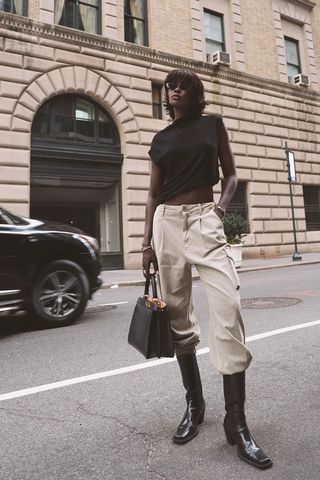 how-to-wear-tall-boots-275422-1662079764913-main