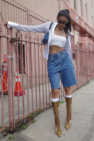 how-to-wear-tall-boots-275422-1662080119666-main