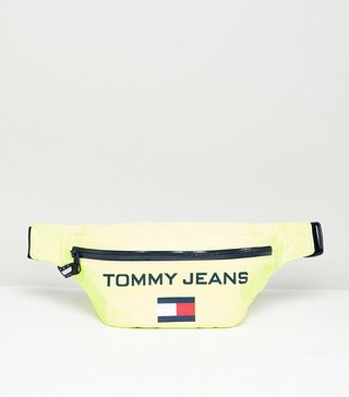Tommy Jeans + '90s Capsule 5.0 Sailing Fanny Pack