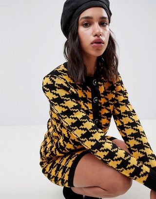 ASOS Design + Two-Piece Cardigan in Houndstooth With Vintage Look Buttons