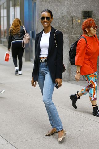celebrity-skinny-jean-outfits-275845-1546965226234-image