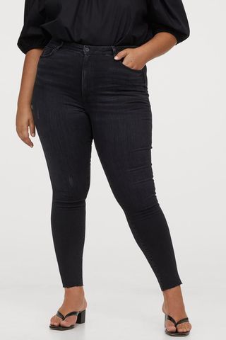 H&M + Shaping High Jeans