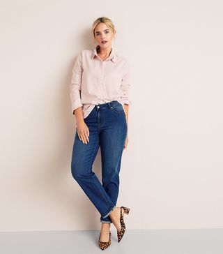How to Wear the Non-Skinny-Jean Trend When You're Short | Who What Wear