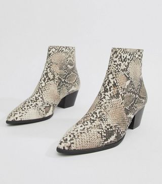 Qupid + Pointed Snake Boots