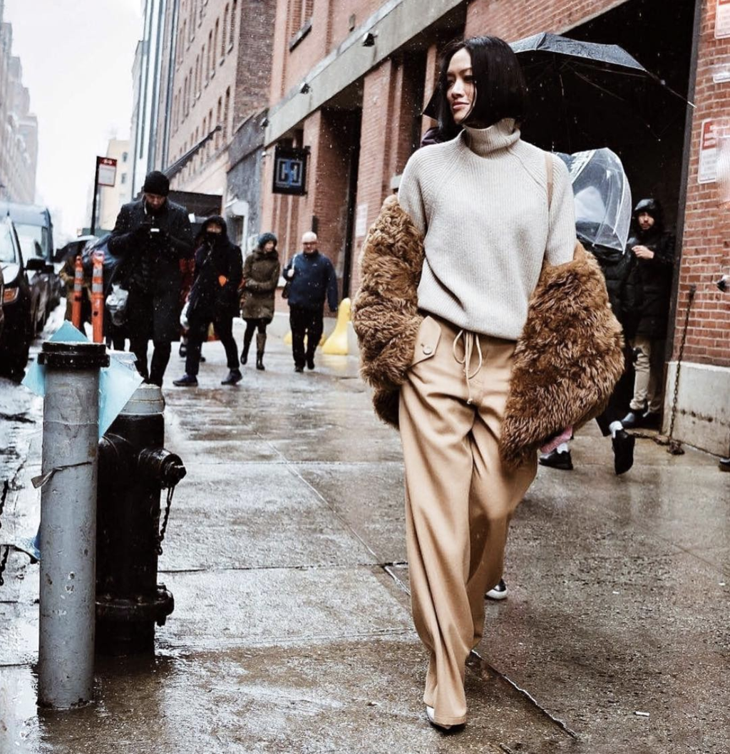 This Is Exactly How to Wear Joggers to Work Who What Wear