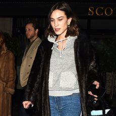 prettiest-heels-with-skinny-jeans-alexa-chung-276301-1547996421071-square