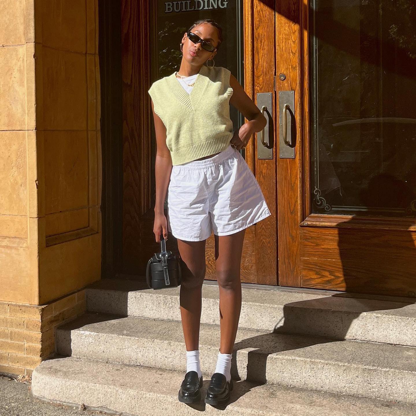 The Most Versatile Midi Skirt + The Best White Button-Downs On The Planet -  MEMORANDUM