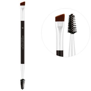 Anastasia Beverly Hills + Brush 7B Precision Brow Brush for Powders