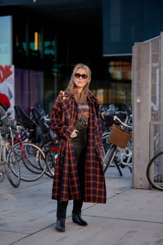 copenhagen-fashion-week-street-style-fall-2019-276554-1548837296198-image