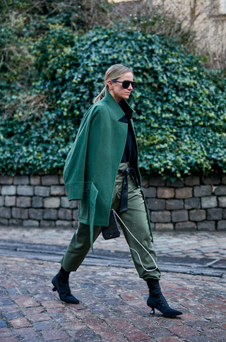 copenhagen-fashion-week-street-style-fall-2019-276554-1548838458867-image