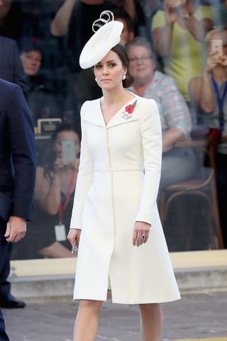 kate-middleton-outfits-276634-1548722752496-image