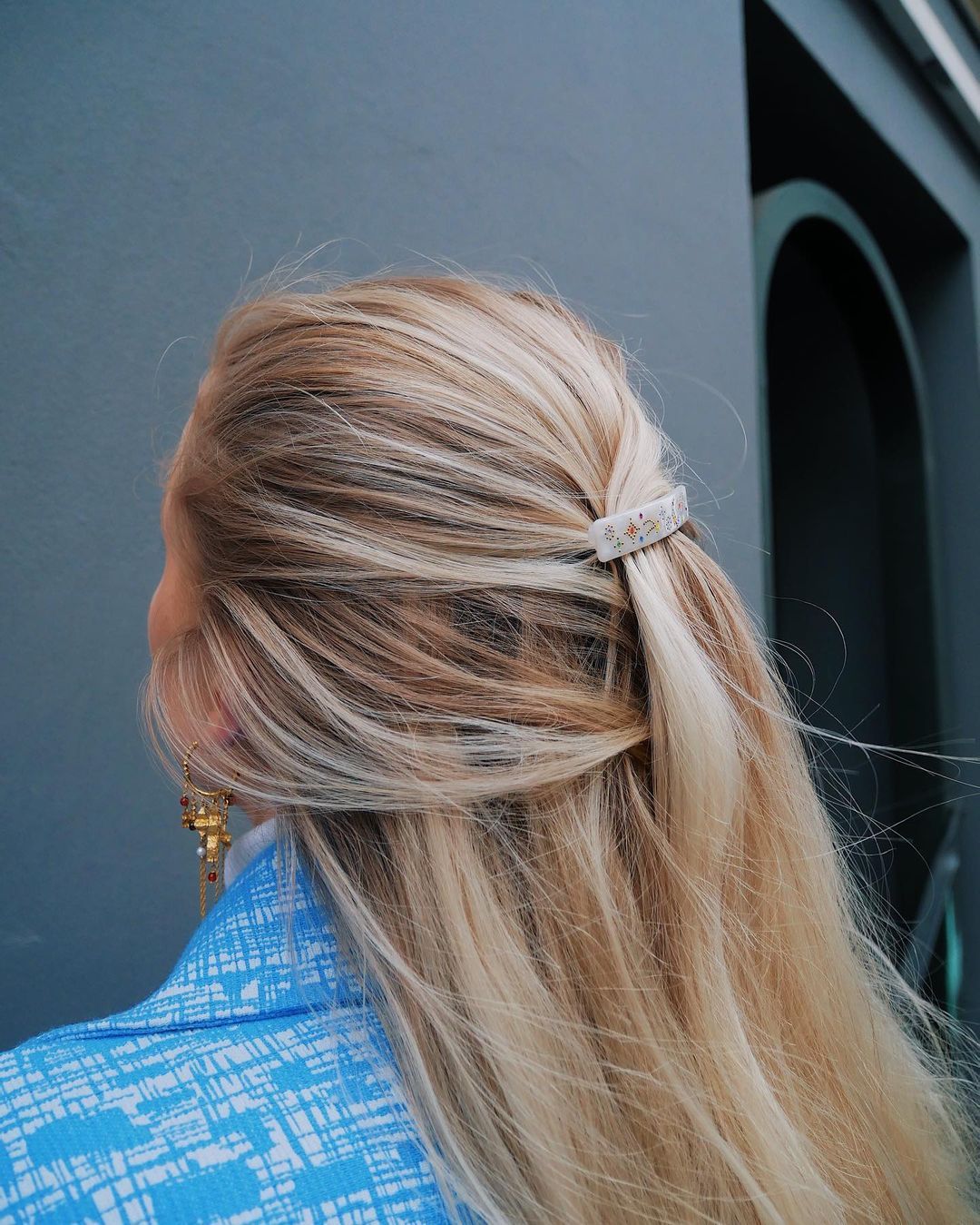 21 Half-Up, Half-Down Hairstyles That Are Simple and Chic | Who What Wear