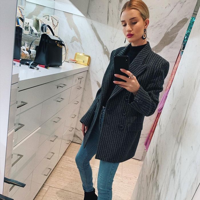 Rosie Huntington-Whiteley's Best Travel Beauty Advice | Who What Wear