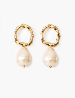 Pixie Market + Pearl Drop Earrings