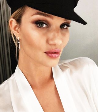 rosie-huntington-whiteley-beauty-looks-276762-1548934347405-image