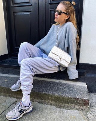 cute-outfits-with-sweatpants-276773-1587683211155-image