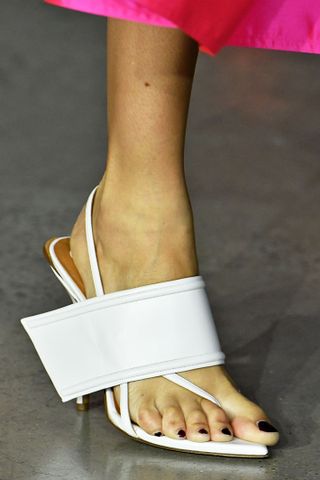 spring-shoe-trends-under-100-276778-1548961030392-main