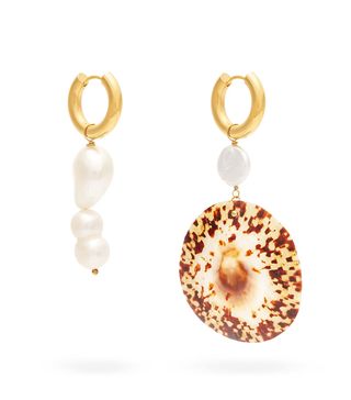 Timeless Pearly + Mismatched Earrings