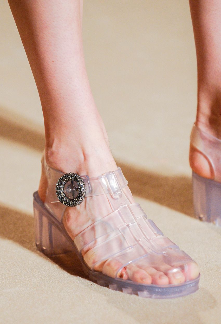 trendy footwear 2019