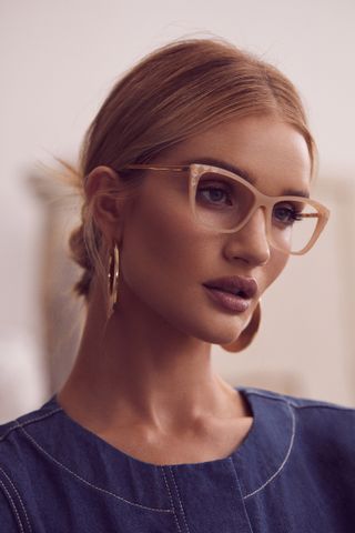 rosie-huntington-whiteley-bcbg-campaign-277196-1549673596987-image