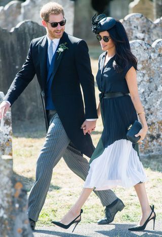 meghan-markle-outfit-tips-277453-1550185478552-image