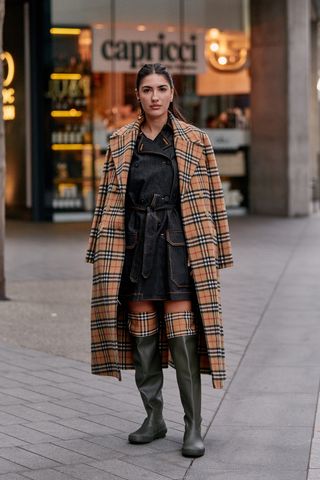 london-fashion-week-street-style-fall-2019-277575-1550709749451-image