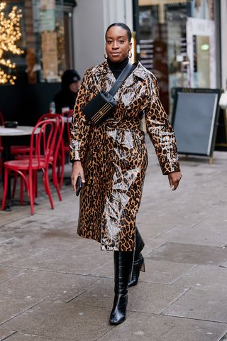 london-fashion-week-street-style-fall-2019-277575-1550709773609-image