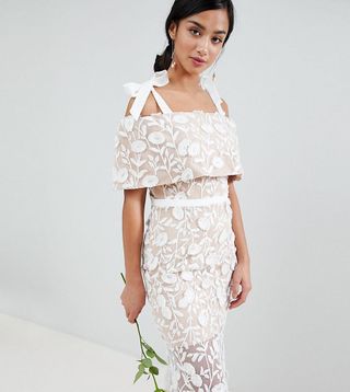 Jarlo Petite + All Over Embroidered Lace Maxi Dress