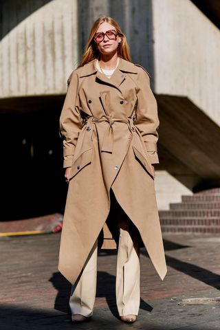 statement-trench-coats-277650-1550659195270-image