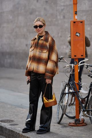 milan-fashion-week-street-style-fall-2019-277714-1550887563980-image