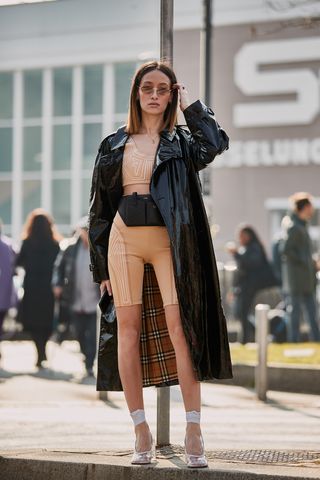 milan-fashion-week-street-style-fall-2019-277714-1550887588581-image