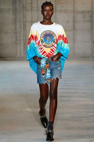 ugly-clothing-trends-spring-2019-277782-1551143770418-image