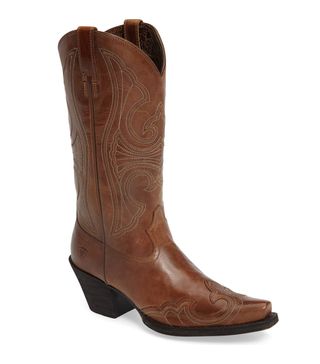 Ariat + Round Up D-Toe Wingtip Western Boots