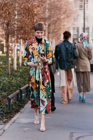 paris-fashion-week-street-style-february-2019-277955-1551785617363-image