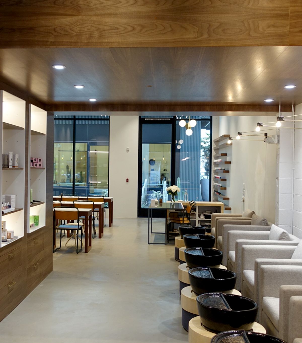 6 Best Nail Salons in Los Angeles for Fashion Girls Who What Wear