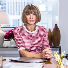 anna-wintour-job-interview-outfit-278128-1551728847062-square