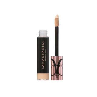Anastasia Beverly Hills + Magic Touch Concealer