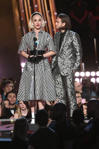 iheartradio-music-awards-red-carpet-2019-278513-1552611594606-image