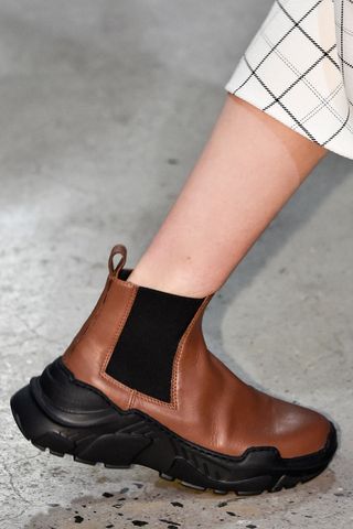 fall-winter-shoe-trends-2019-278818-1553549982202-image