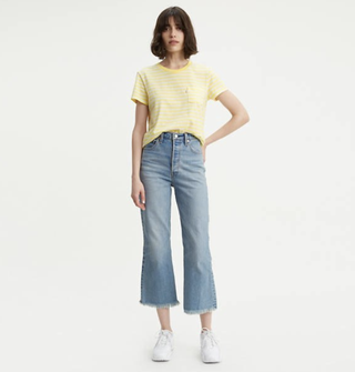 Levi's® + Cropped Flare Jeans in Scapegoat