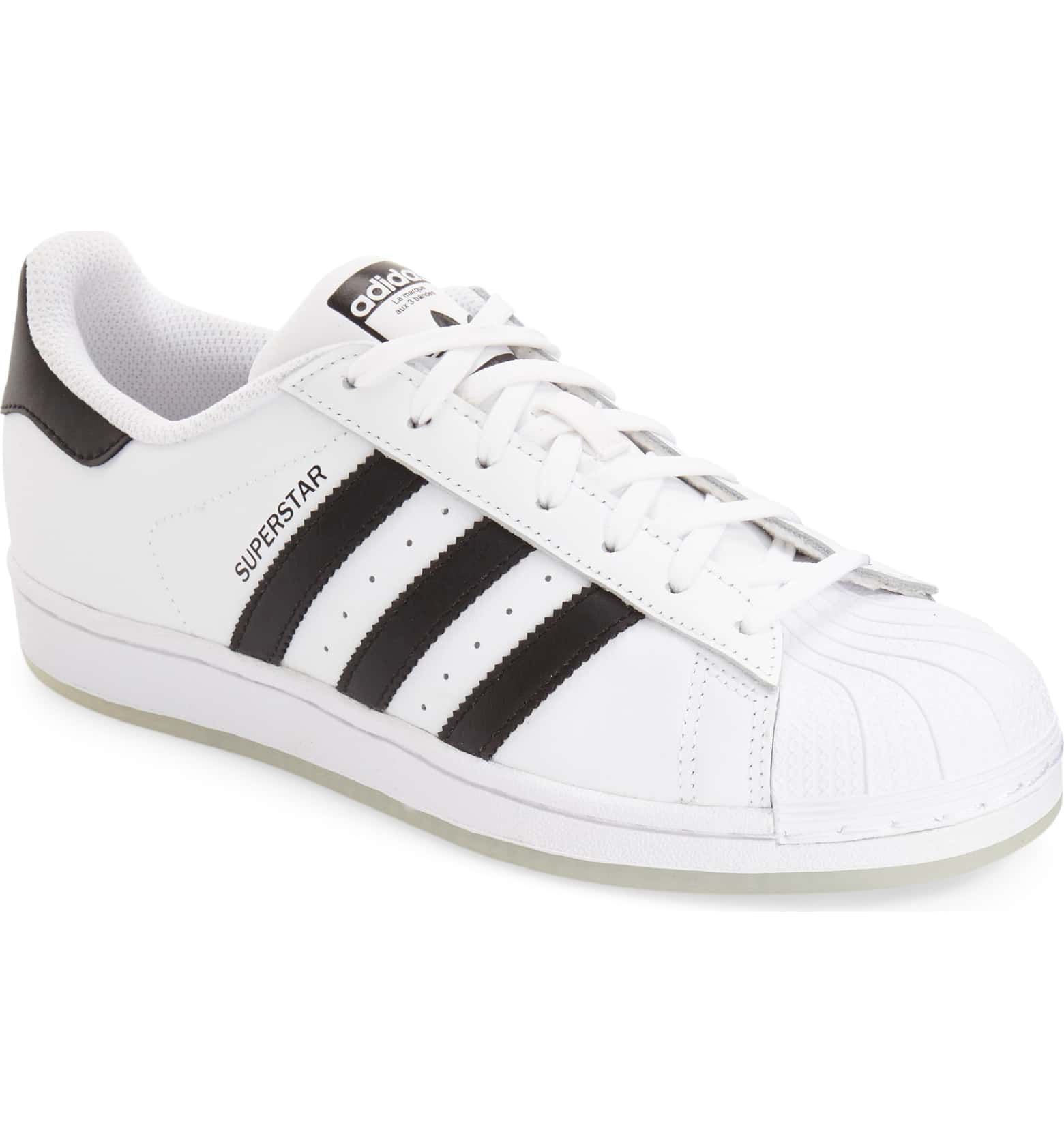 The 8 Best Shoe Brands For Wide Feet Who What Wear