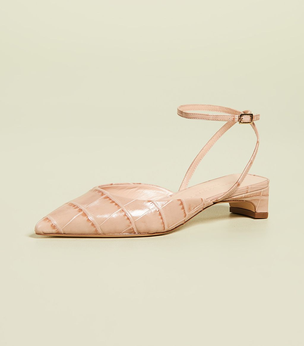 trendy casual shoes 2019