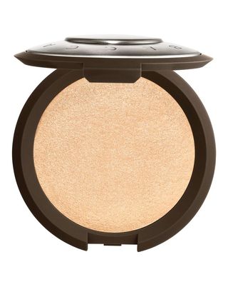 Becca Cosmetics + Shimmering Skin Perfector Pressed Highlighter in Moonstone