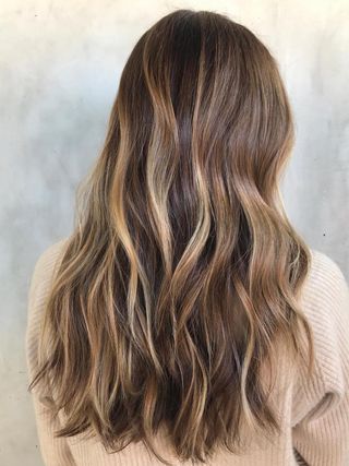 brown-hair-with-highlights-279082-1604690369117-main