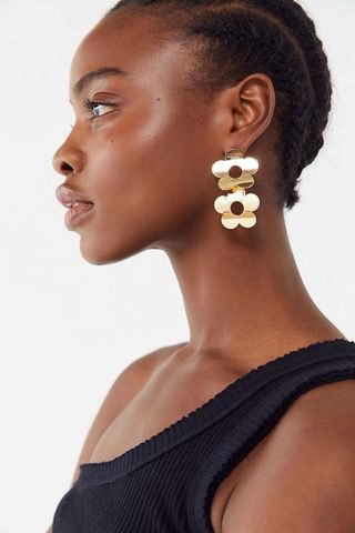 Urban Outfitters + Daisy Statement Drop Earring