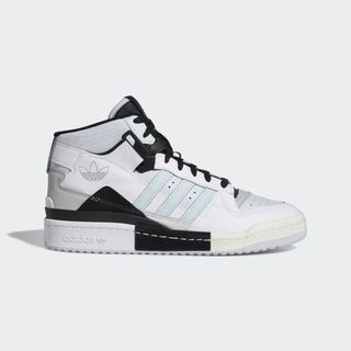 Adidas + Forum Sneakers