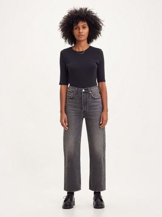 Levi's + Ribcage Straight Leg Ankle Jeans in Worn In Black