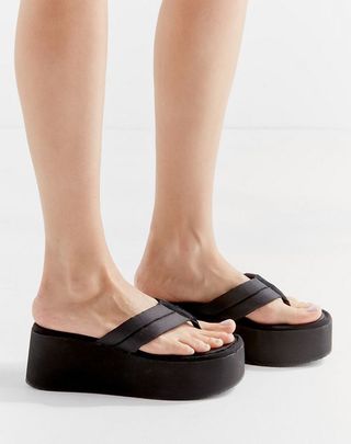 Steve Madden x Urban Outfitters + Platform Thong Sandal