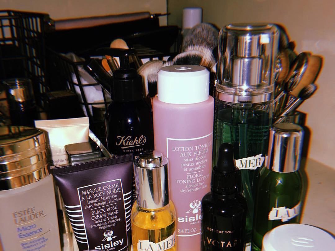 How to Clean a Makeup Beautyblender With 3 Easy Hacks Who What Wear